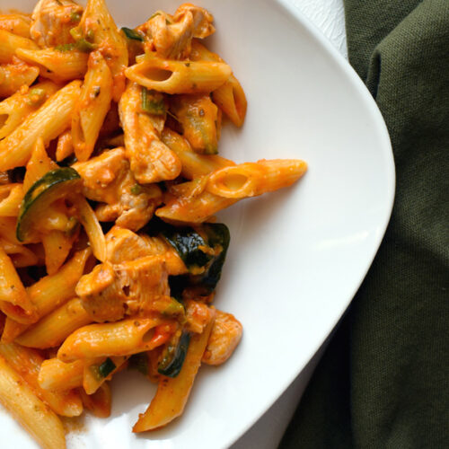 vörös pesztós tészta