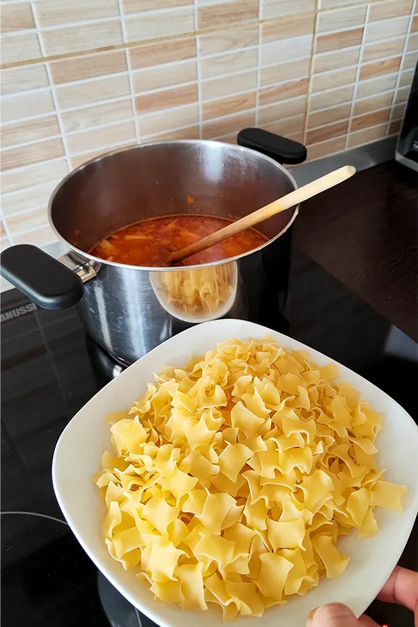 nagykocka tészta